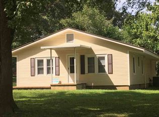 1055 Main St E, Savannah, TN 38372