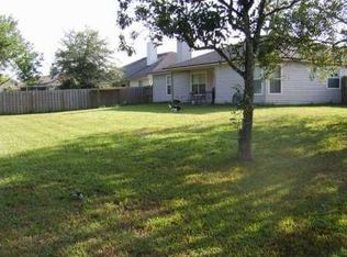 1227 Summit Oaks Dr E, Jacksonville, FL 32221