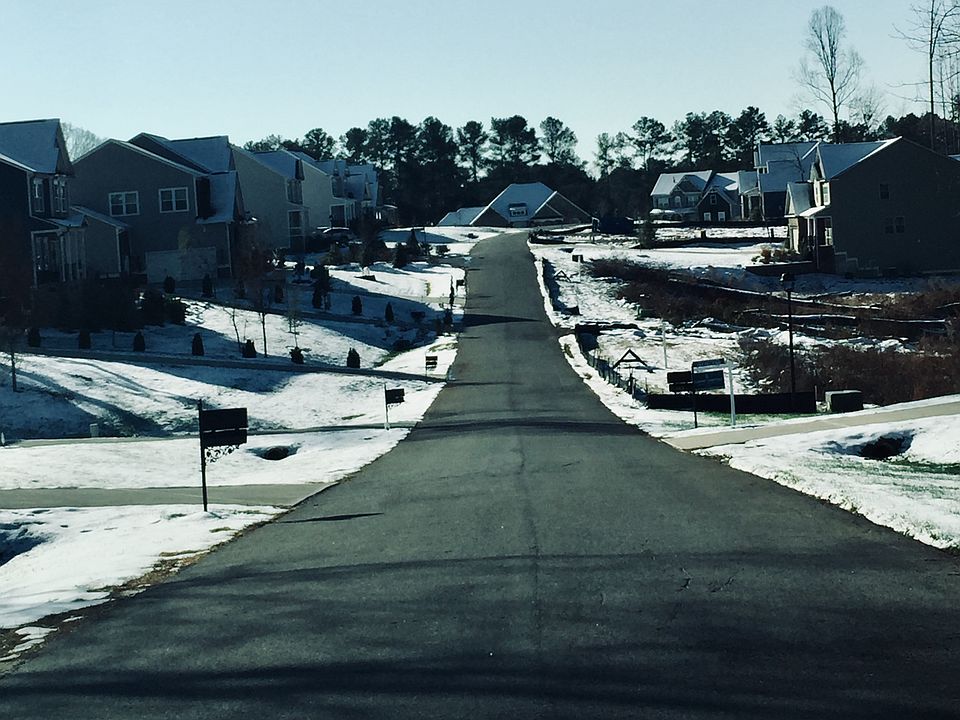 1st image of 151 Farm Knoll Way
