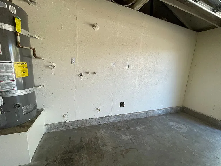 10246 Arroyo Ave — Photo 21