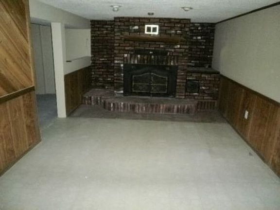 Lower Level Family Room