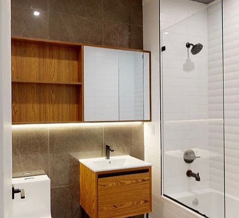 2nd image of 125 Clifton Pl #2B