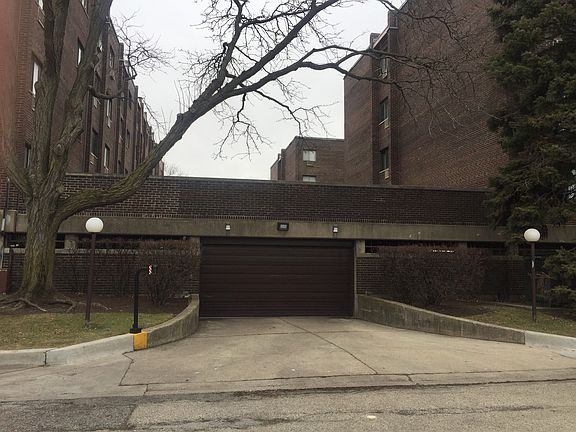 2nd image of 8455 W Leland Ave Unit 313