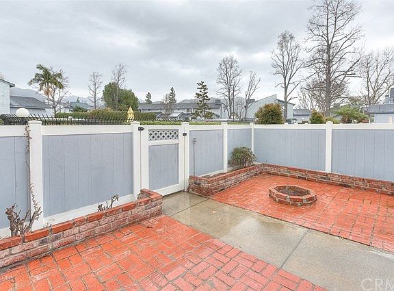 3rd image of 900 W Sierra Madre Ave APT 28