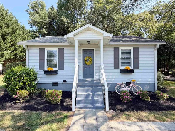 200 Carolina Ave, Greer, SC 29650
