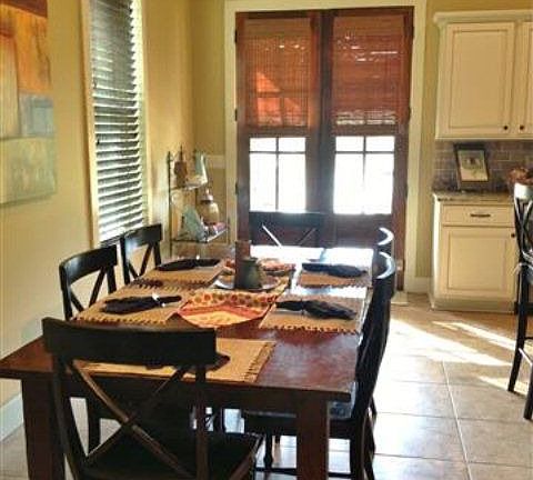 4th image of 606 Tuscan Valley Dr
