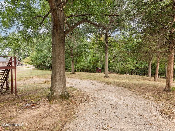 5th image of 2530 Scenic Dr