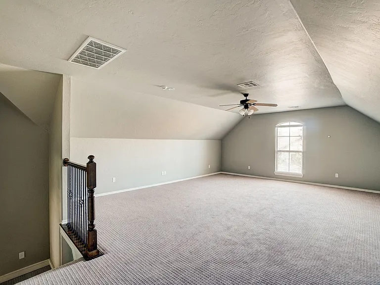 4601 NW 162nd Ct — Photo 31
