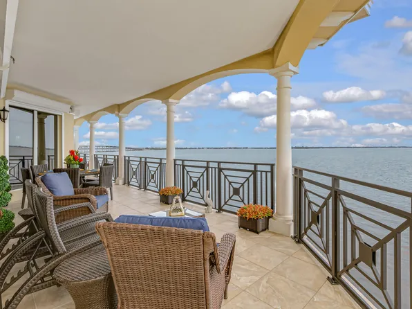 2300 Front St APT 400, Melbourne, FL 32901