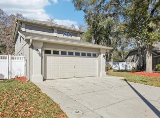 8951 Eastman Dr, Tampa, FL 33626