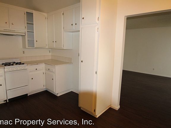 3rd image of 1260 W Rosewood Ct #7024692