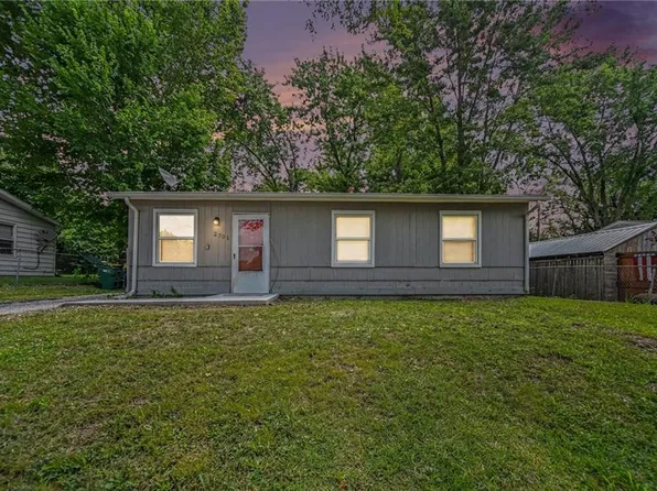 2701 S 48th Ter, Kansas City, KS 66106