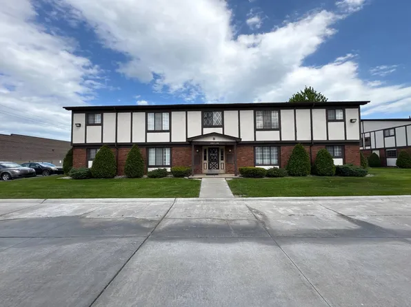 22871 Grove St #57, Saint Clair Shores, MI 48080