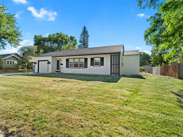 23 N Pine St, Vermillion, SD 57069