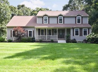 106 Tower Hill Rd, Cumberland, RI 02864