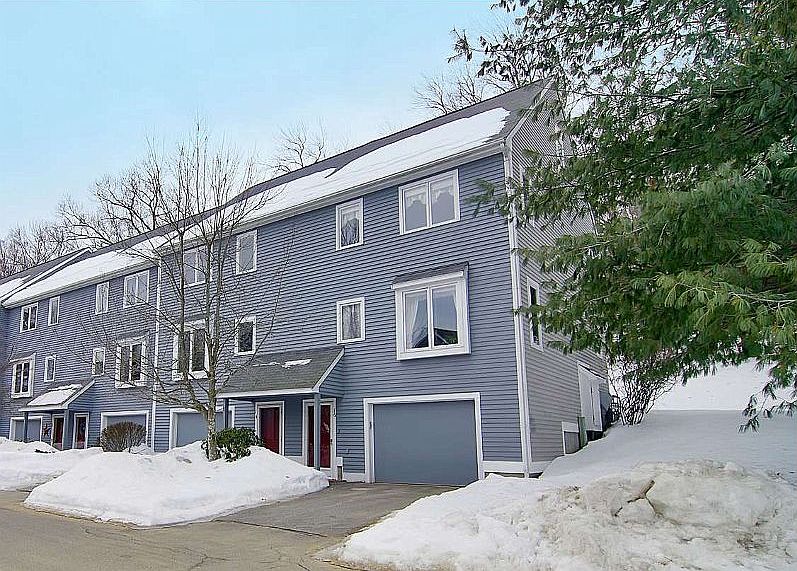 1st image of 16 Country Hill Ln