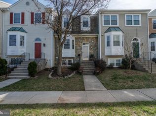 12317 Field Lark Ct, Fairfax, VA 22033