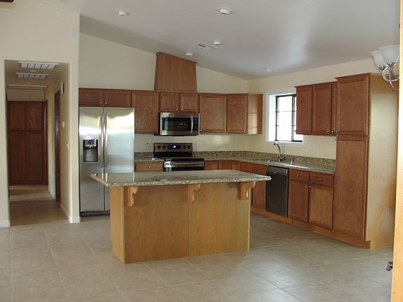 5th image of 4145 N Tomsik St