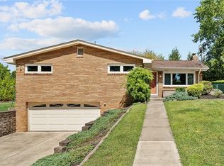 361 Southridge Dr, Pittsburgh, PA 15241