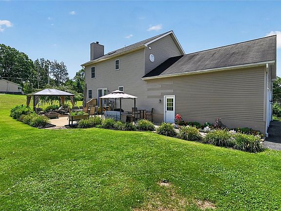 5th image of 1013 Marshall Heights Rd