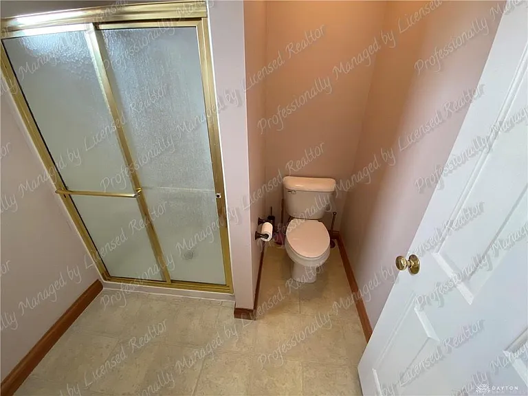 6353 Charlotte Ct — Photo 23
