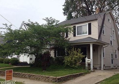 1st image of 1529 Jennette Ave NW