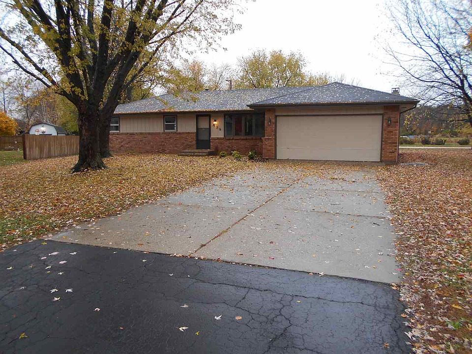1st image of 936 Candy Ct