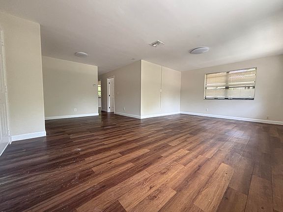 5th image of 4165 NW 114th Ter #4165