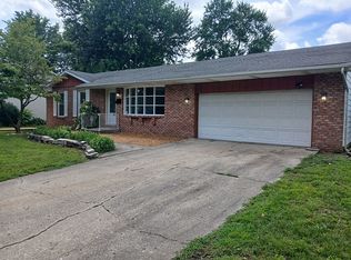 3113 Temple Dr, Springfield, IL 62704