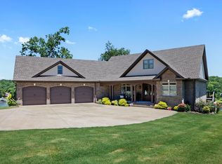 288 Freeman Dr, Rogersville, AL 35652