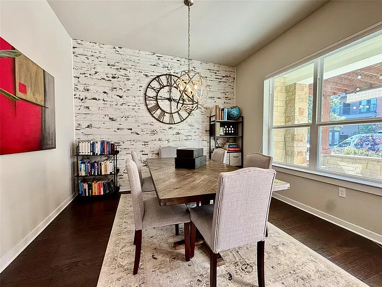 3919 Vaughan St — Photo 18