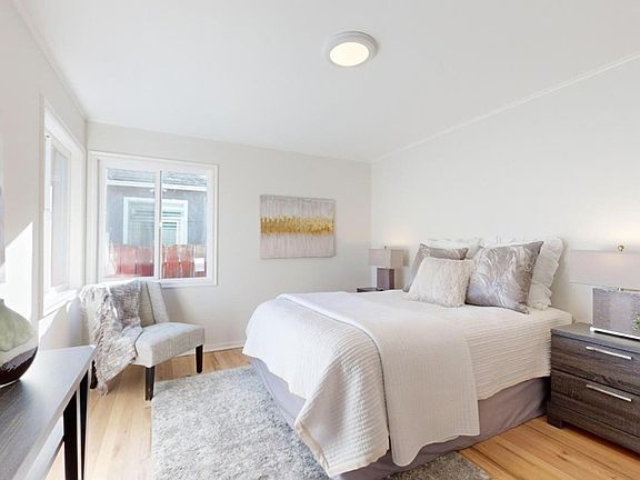 5th image of 608 Charter St