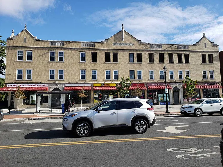 1154-1170 Albany Ave — Photo 11
