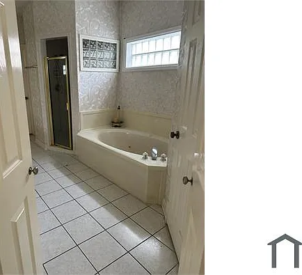 8505 Wyndham Village Dr — Photo 5