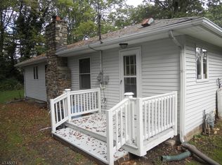 632 Dorothy Ln, Landing, NJ 07850