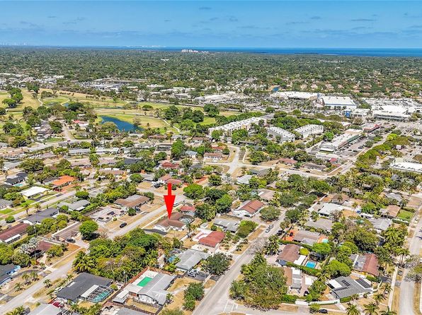 9750 SW 159th St, Miami, FL 33157
