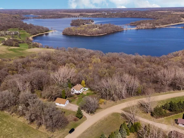 12951 Daisy Ln SW, Farwell, MN 56327