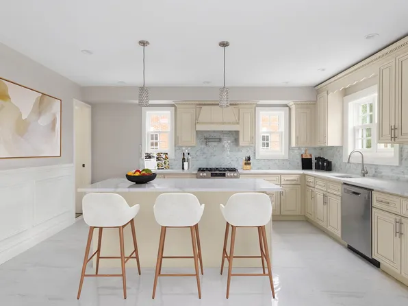 233-25 38th Drive image 9 of 24