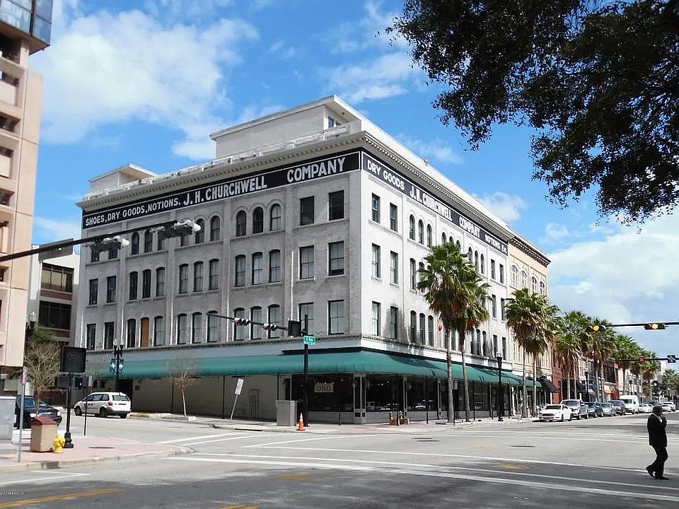 1st image of 301 E Bay St APT 205