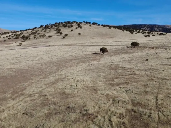 22275 N 2500 E, Fountain Green, UT 84632