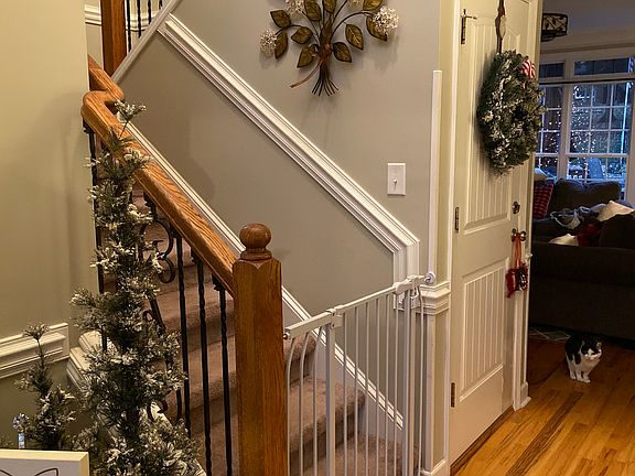 4th image of 2570 Mahogany Ln