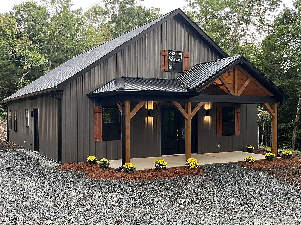 2718 Cove Rd - Property Image