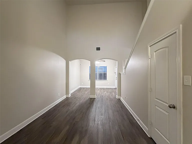 3726 Ashford Villa Ln — Photo 3