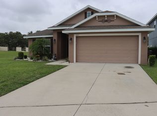 621 Meadow Pointe Dr, Haines City, FL 33844
