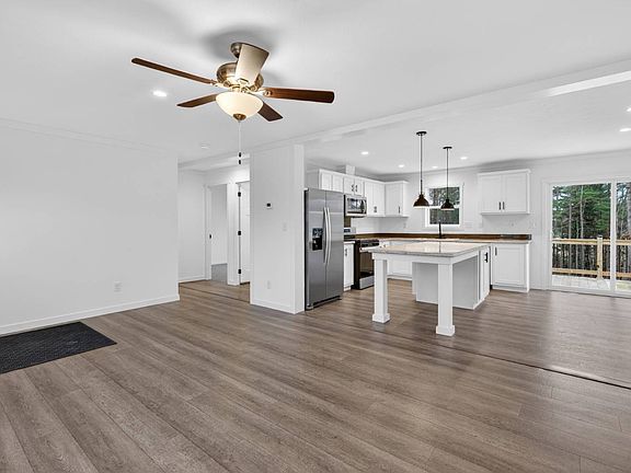 5th image of 395 Cheshire Rd #101