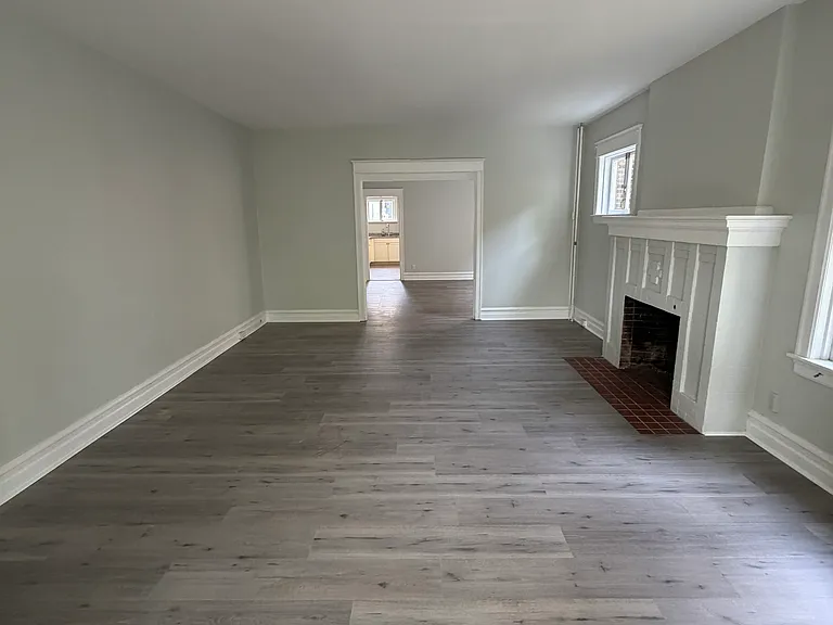 418 N 22nd St — Photo 8