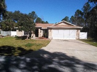 11 Pine Croft Ln, Palm Coast, FL 32164