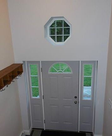 3rd image of 121 Fletcher Dr N