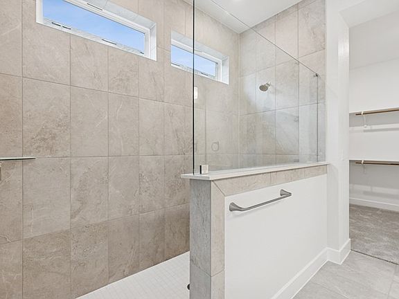 The Marshall - Owner s Bath