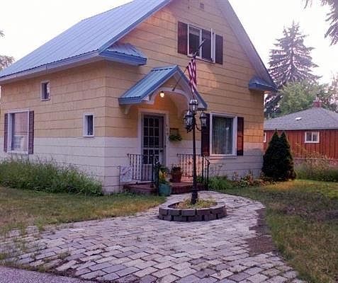 1st image of 609 W Clay Ave